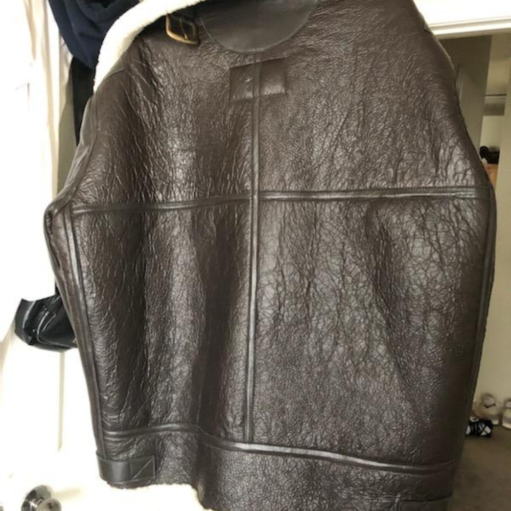COPY - Men designer Balenciaga Sherling Jacket worn once Brown and White, size …